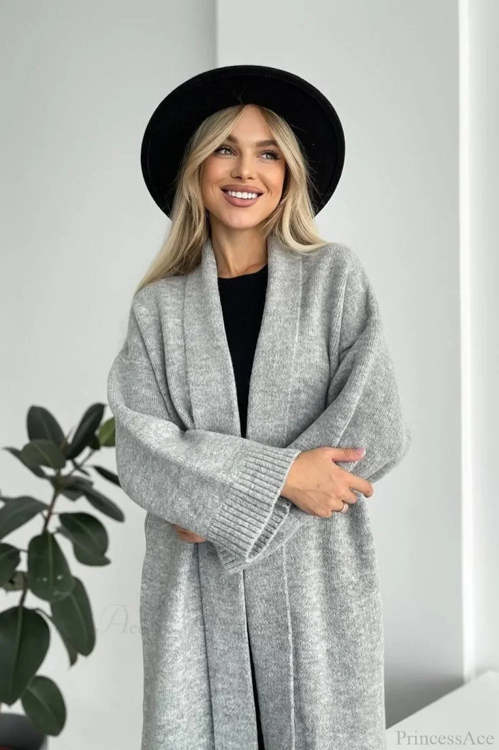 Minimalist Elegant Collarless Cardigan-Inspired Overcoat - Image 6