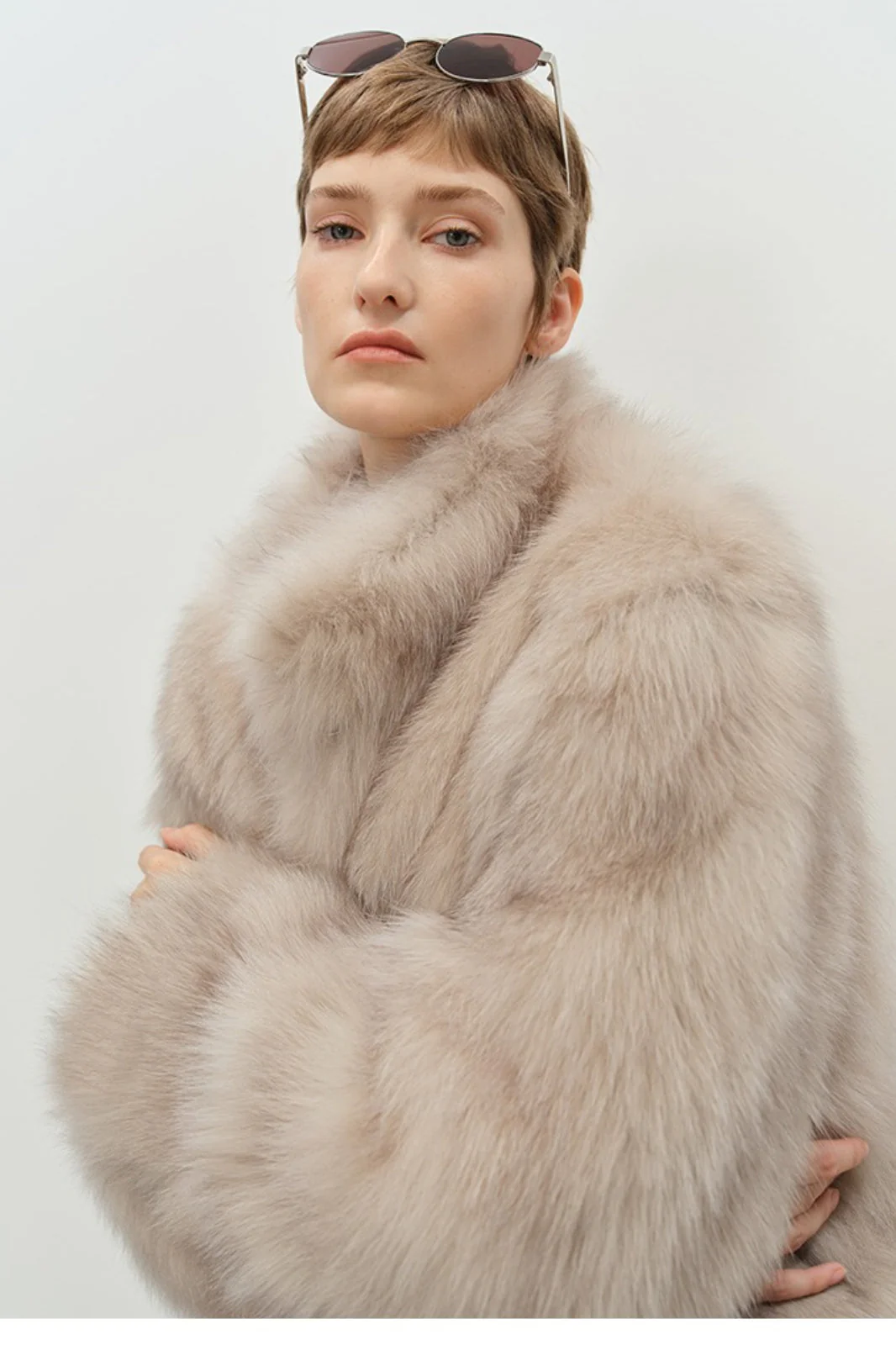 Minimalist Mid-Length Faux Fur Stand Collar Coat - Image 10