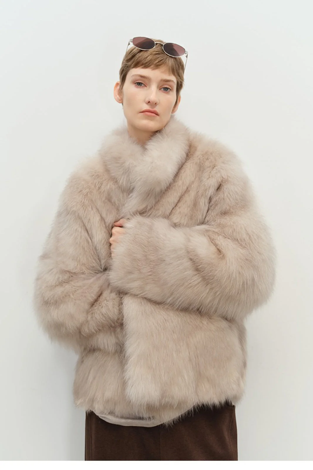 Minimalist Mid-Length Faux Fur Stand Collar Coat - Image 9
