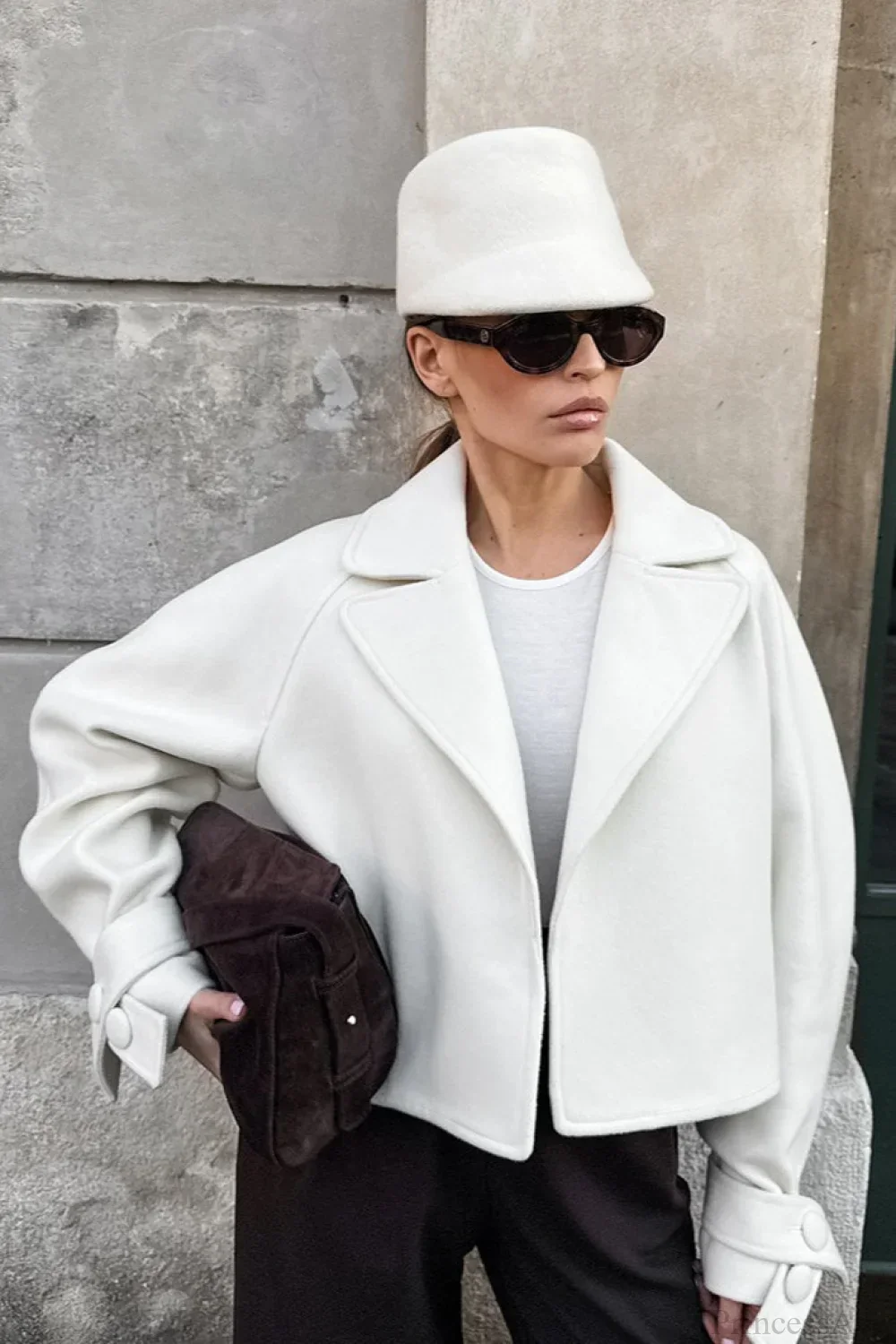 Minimalist Notched Collar Raglan Sleeve Cropped Coat - Image 2