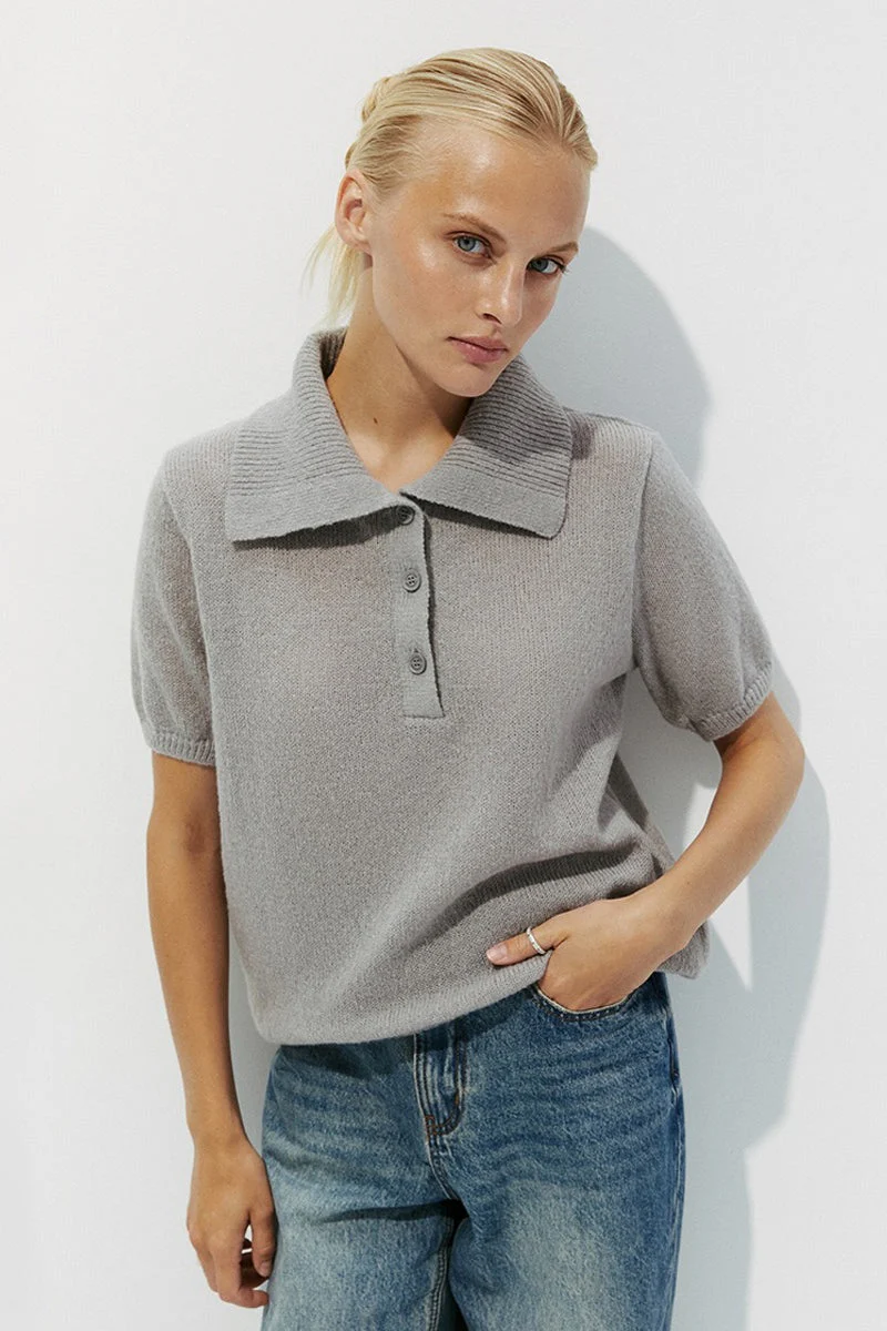 Minimalist Polo Hollow Knit Puff Sleeve Blouse - Image 17