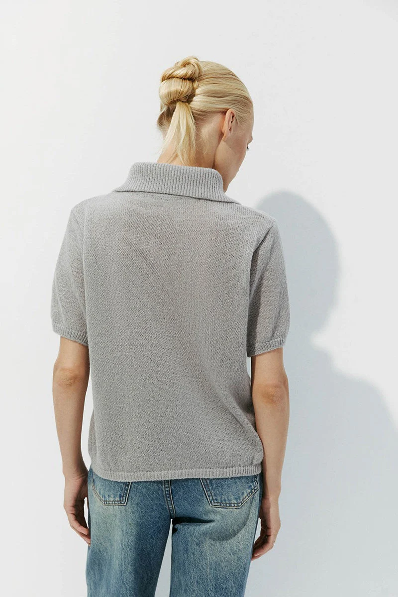 Minimalist Polo Hollow Knit Puff Sleeve Blouse - Image 18