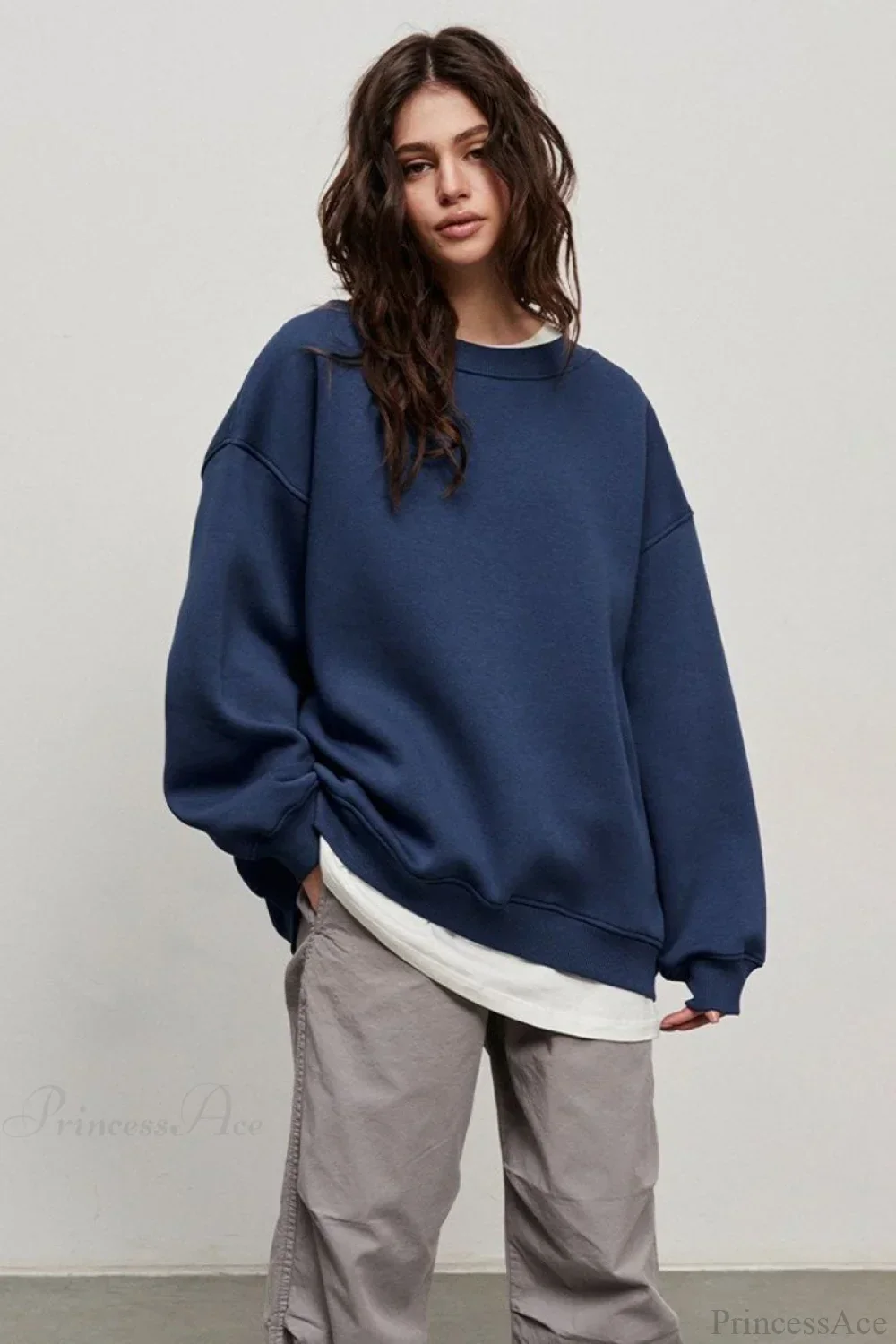 Minimalist Solid Crew Neck Oversize Sweatshirts - Image 12