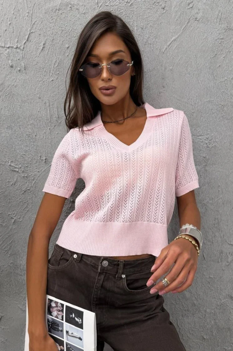 Minimalist Solid V Neck Knit Crop T-shirt - Image 7