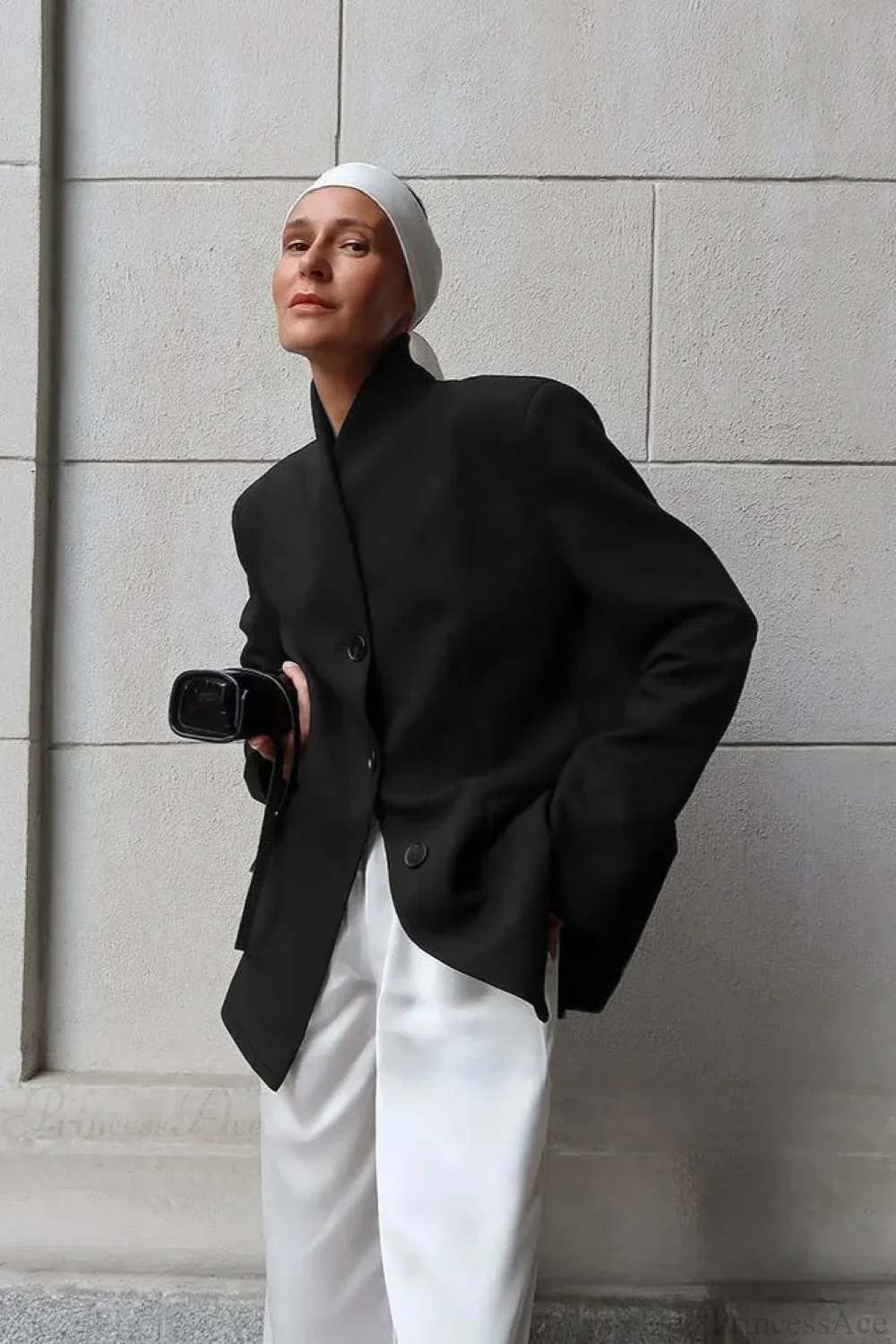 Minimalist White V-Neck Elegant Relaxed Coat - Image 6