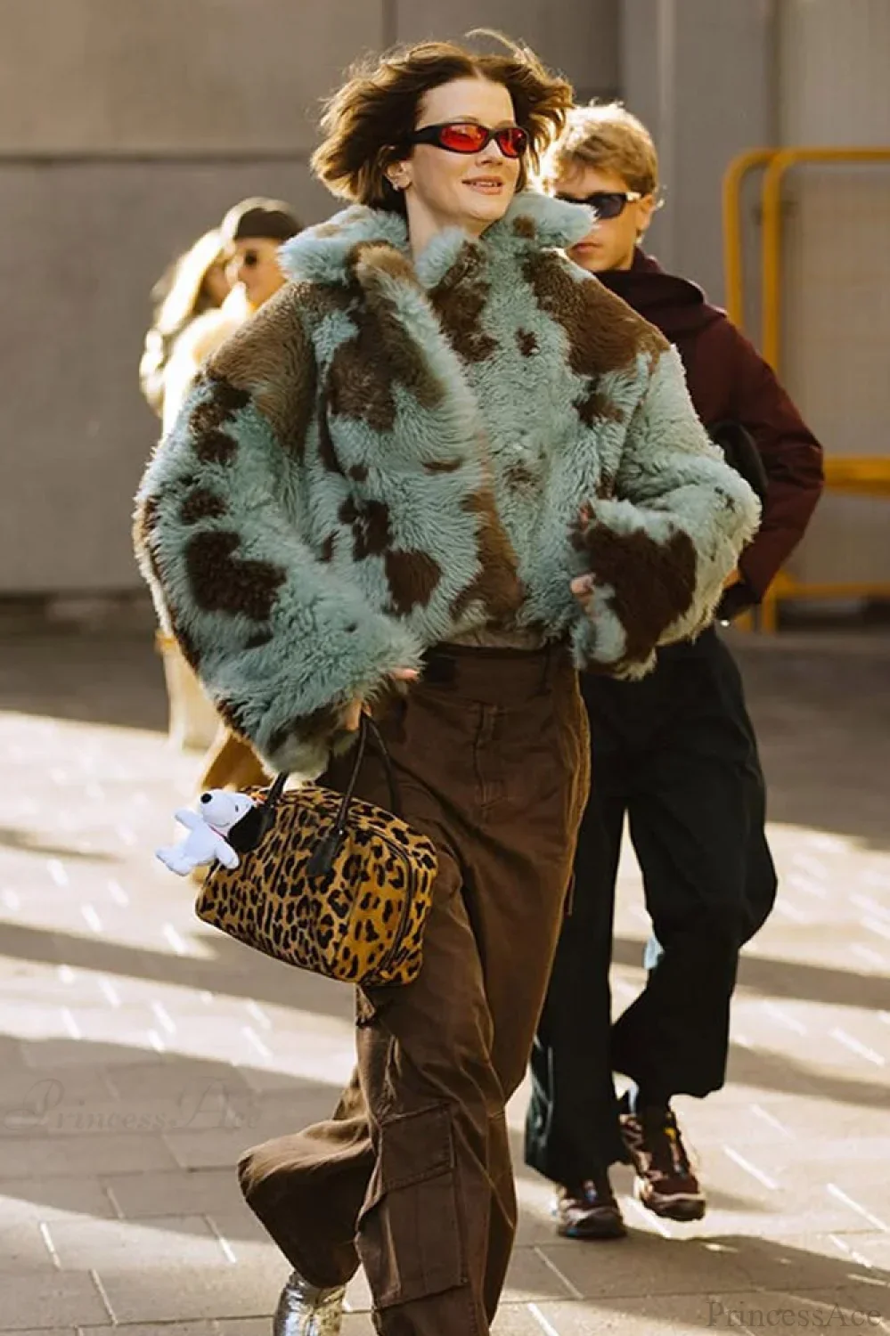 Mixed Color Printed Long Sleeve Cropped Faux Fur Coat - Image 5