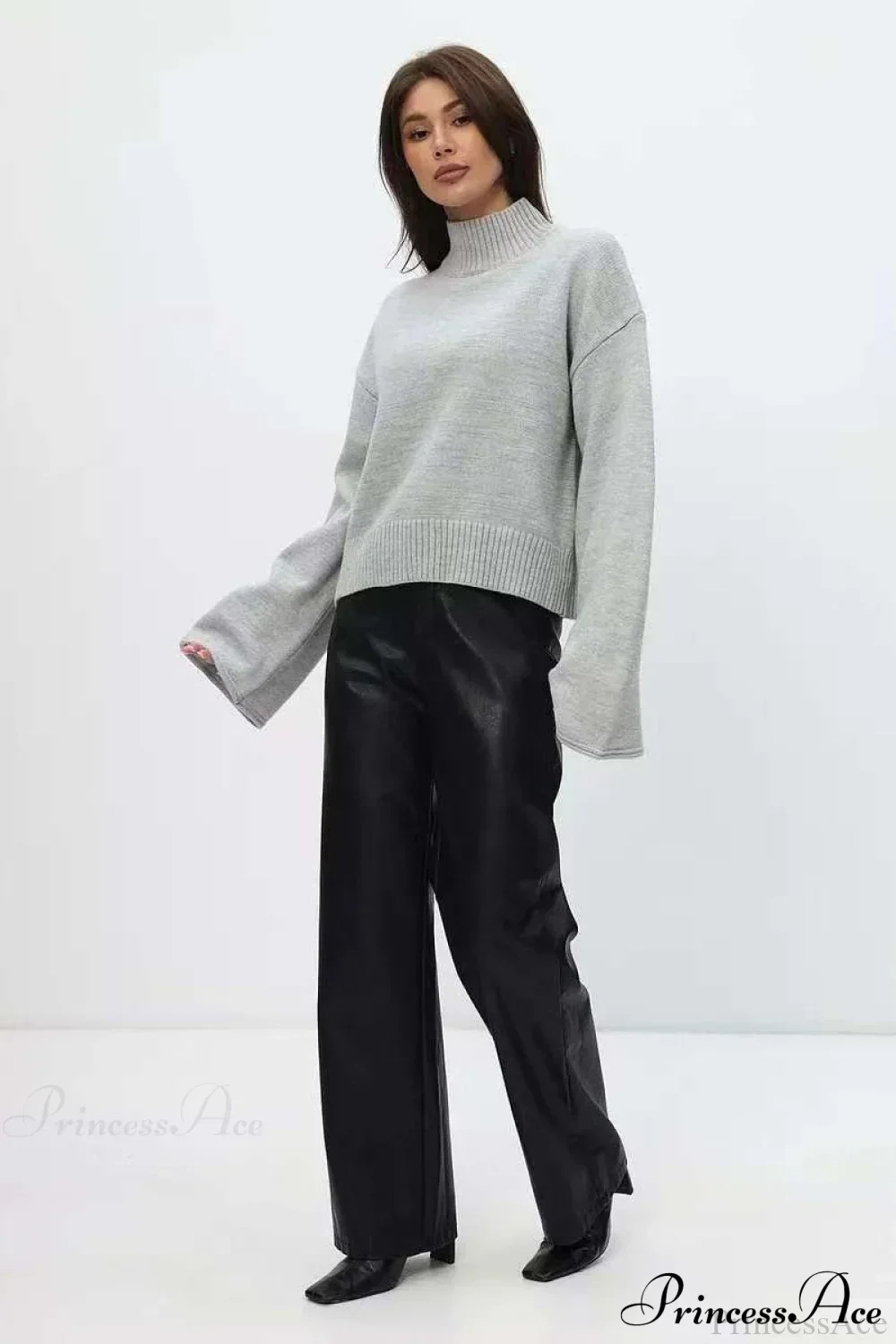 Mock Neck Bell-Sleeve Loose Short Sweater - Image 3