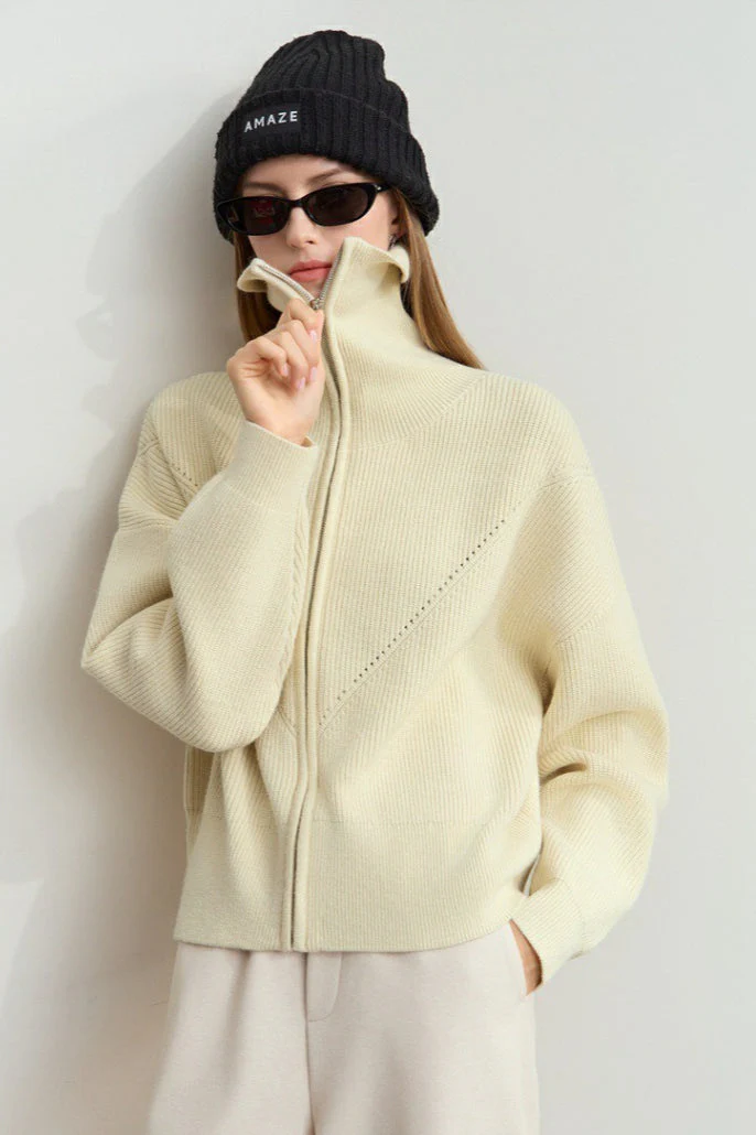Naval-Collar Zip Lazy-Style Thick Knit Cardigan - Image 4