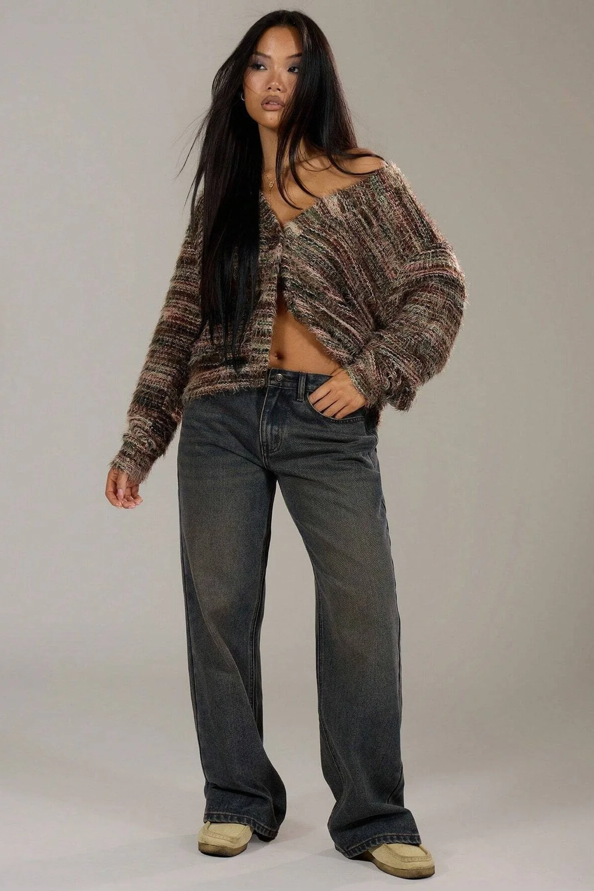New Retro Fashion Deep V-Neck Maillard Plush Long-Sleeve Knit Cardigan - Image 10
