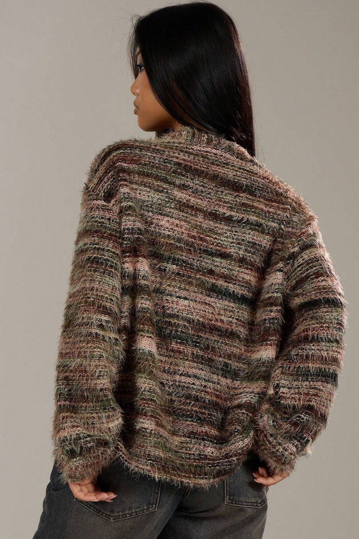 New Retro Fashion Deep V-Neck Maillard Plush Long-Sleeve Knit Cardigan - Image 12