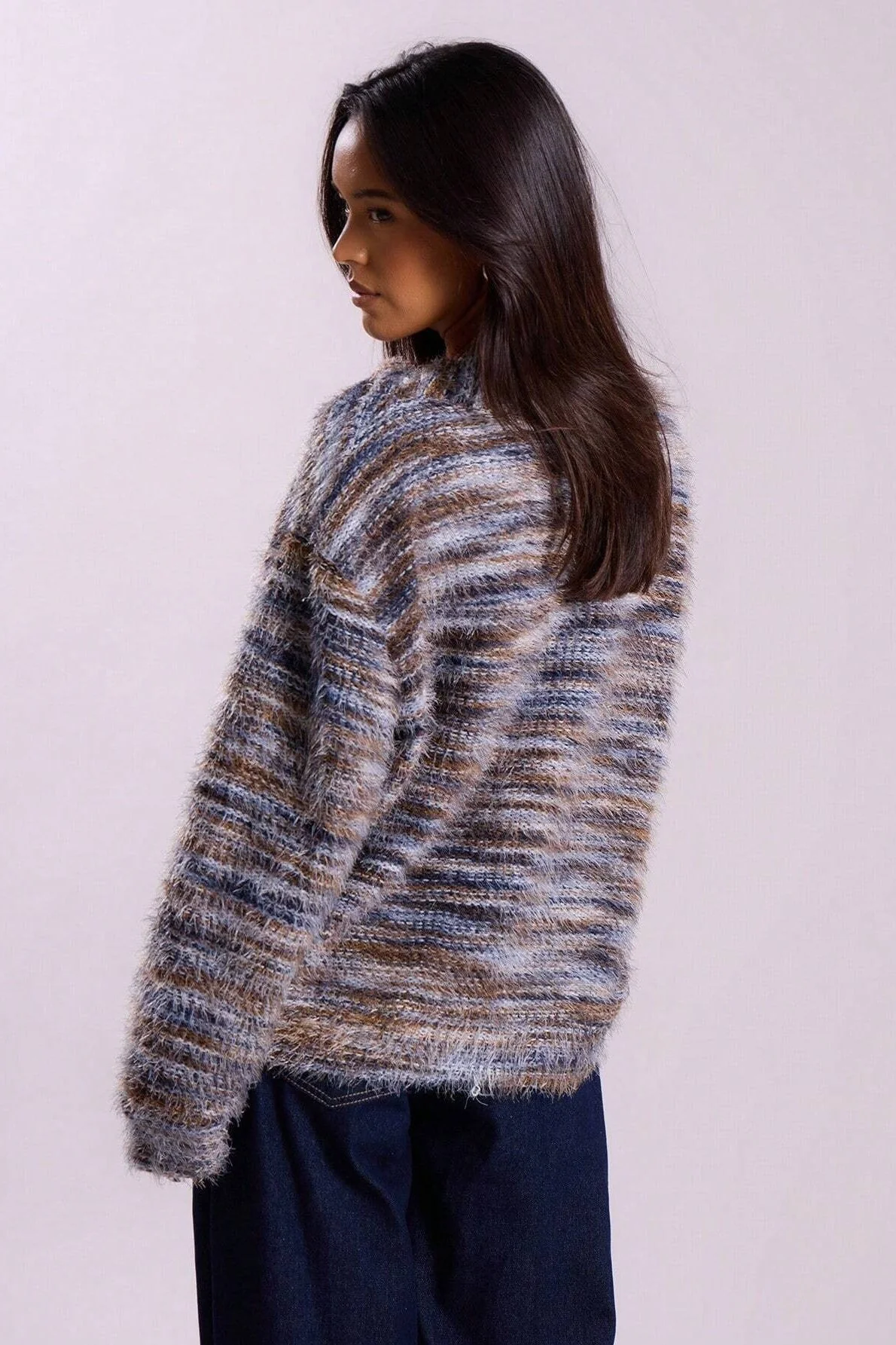 New Retro Fashion Deep V-Neck Maillard Plush Long-Sleeve Knit Cardigan - Image 15