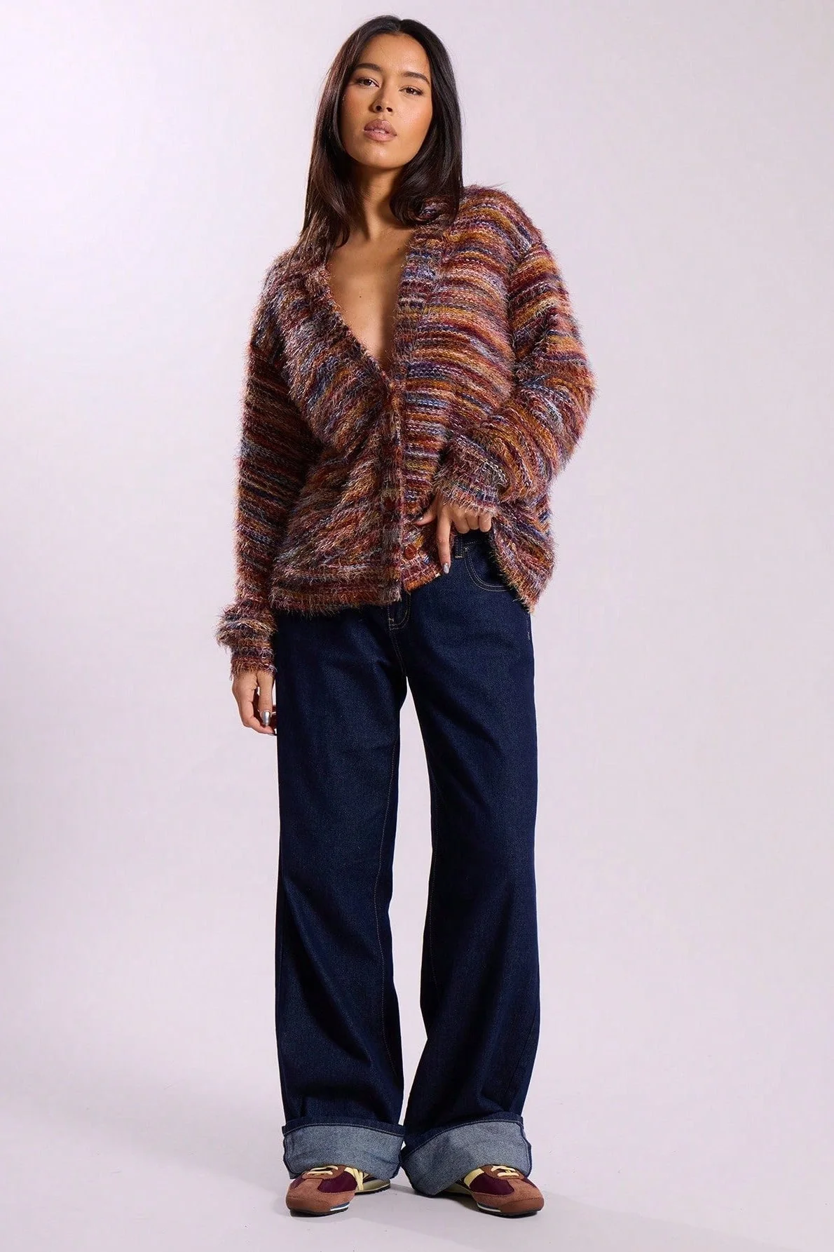 New Retro Fashion Deep V-Neck Maillard Plush Long-Sleeve Knit Cardigan - Image 3