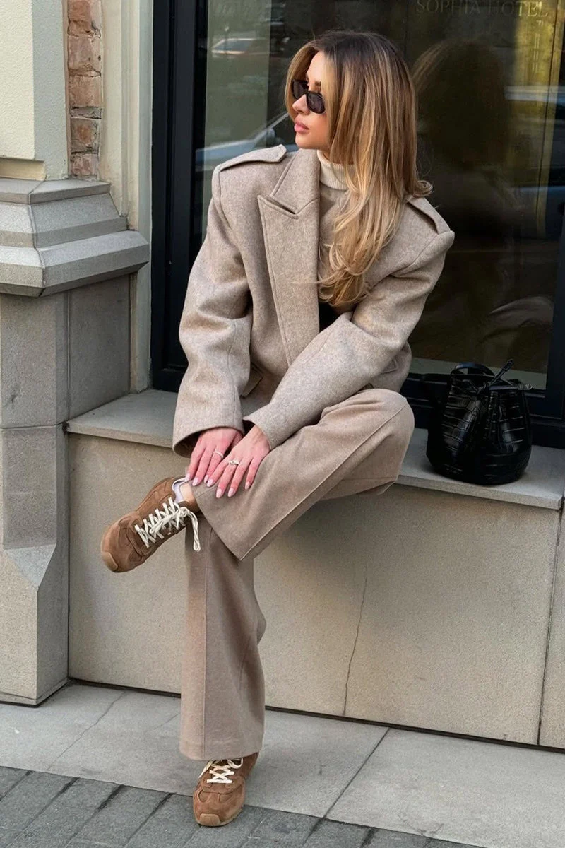 Notch-Lapel Epaulet Wool Blend Loose Coat - Image 11
