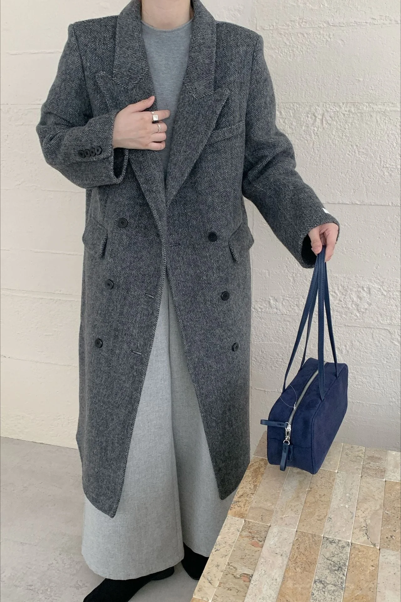 Notched Lapel Double-Faced Wool Thickened Long Overcoat - Image 9