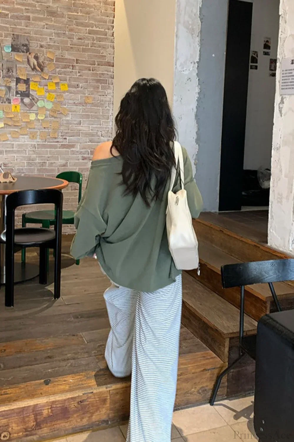 Off-Shoulder Graphic Letter Relaxed Sweatshirt - Image 6