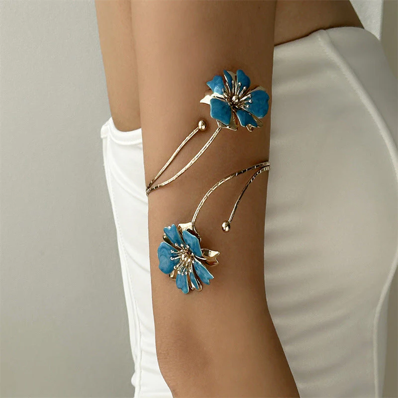 Oil Dripping Flower Open Bracelet - Image 4