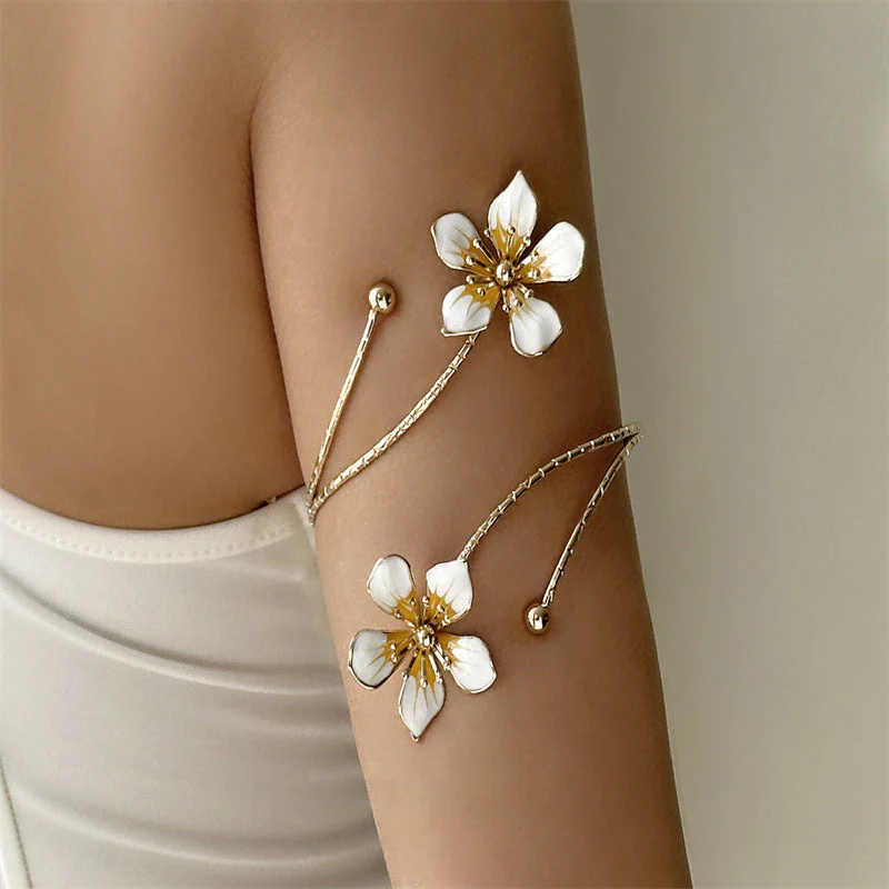 Oil Dripping Flower Open Bracelet - Image 8