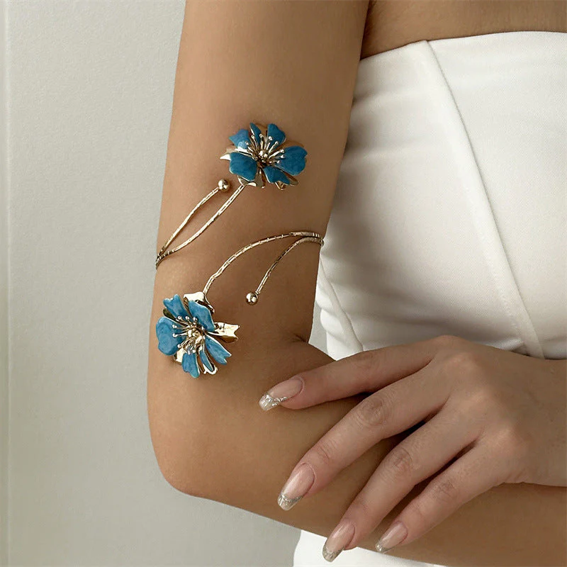 Oil Dripping Flower Open Bracelet - Image 9