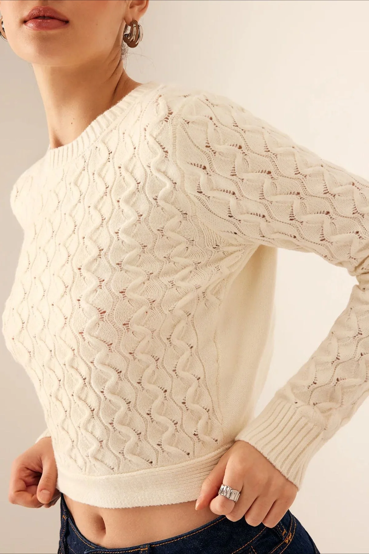 Open-Back Tie Detail Round Neck Elegant Knit Long Sleeve Tee - Image 3