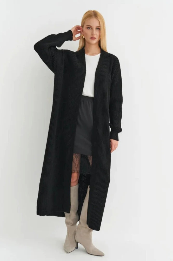 Oversized Long-Length Knit Cardigan - Image 11