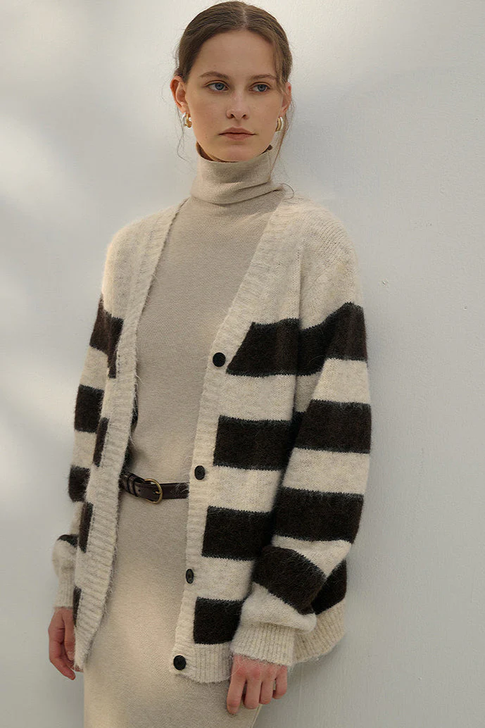 Oversized Stripe Color Block V Neck Knit Cardigan - Image 5