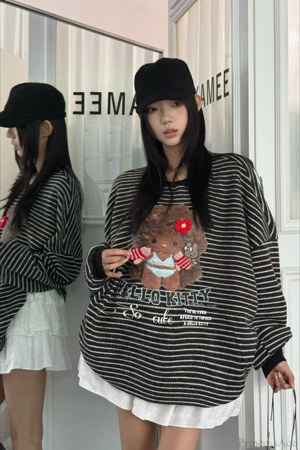 Oversized Striped Exploding Afro Hello Kitty Print Sweatshirt - Image 4
