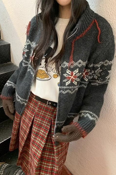 Plaid Wool Pleated Skirt - Image 8