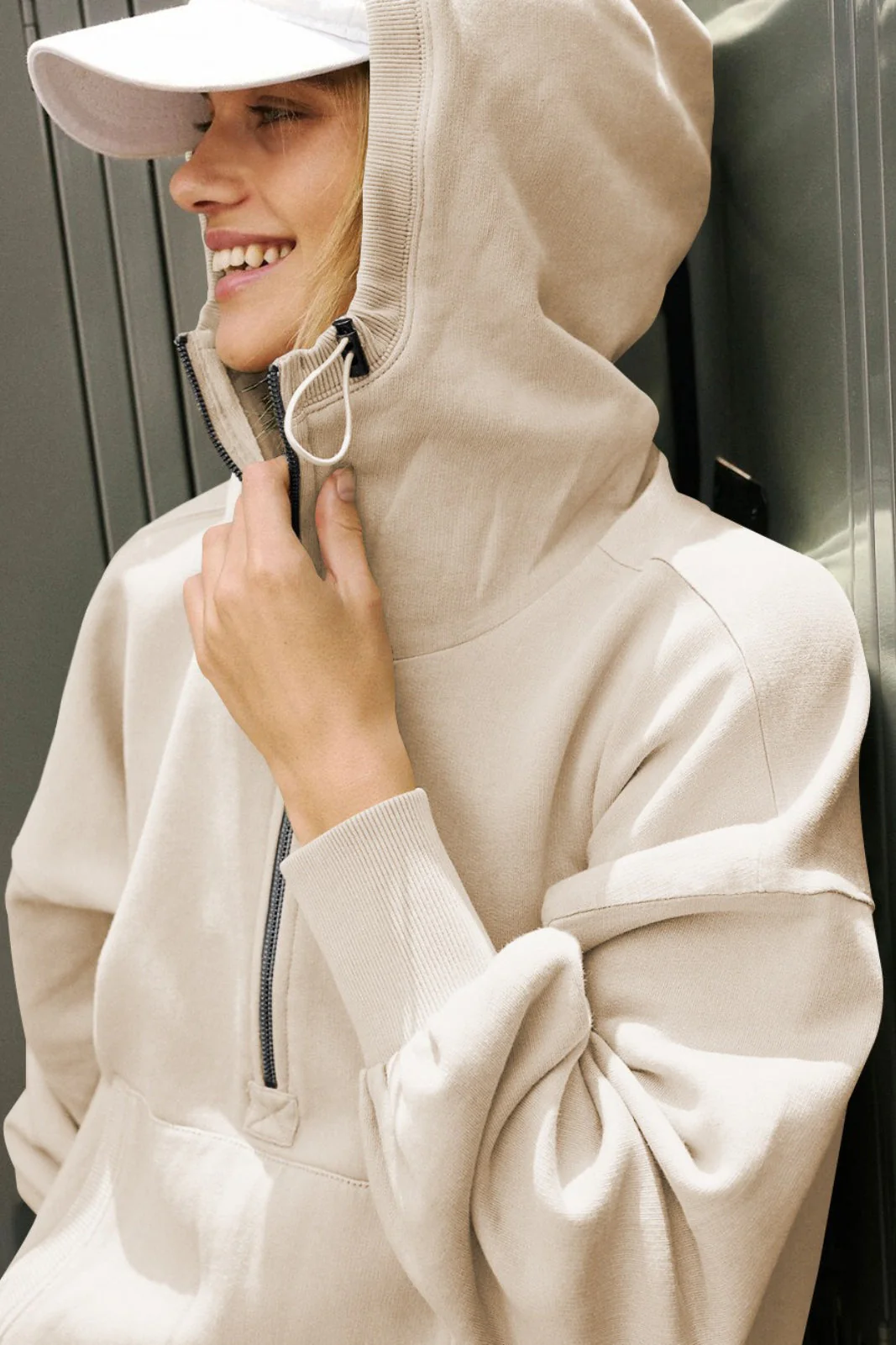 Plain Cropped Zipper Sporty Sweatshirt - Image 3