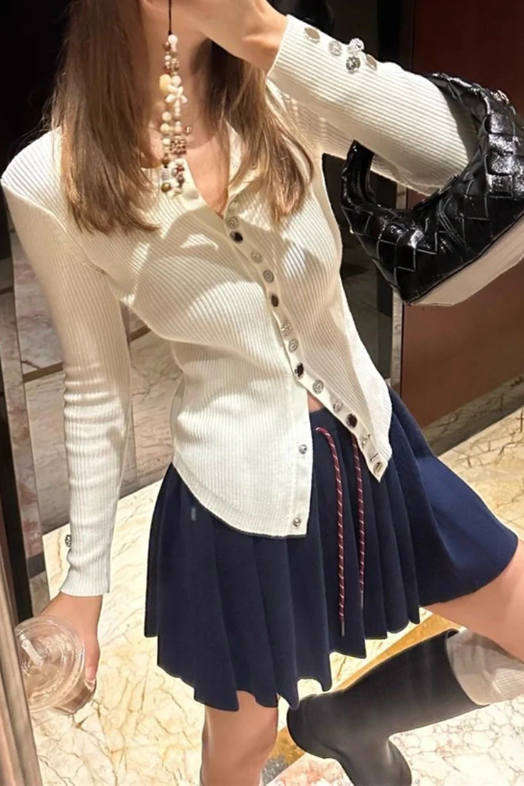 Pleated Knit Mini Skirt - Image 11