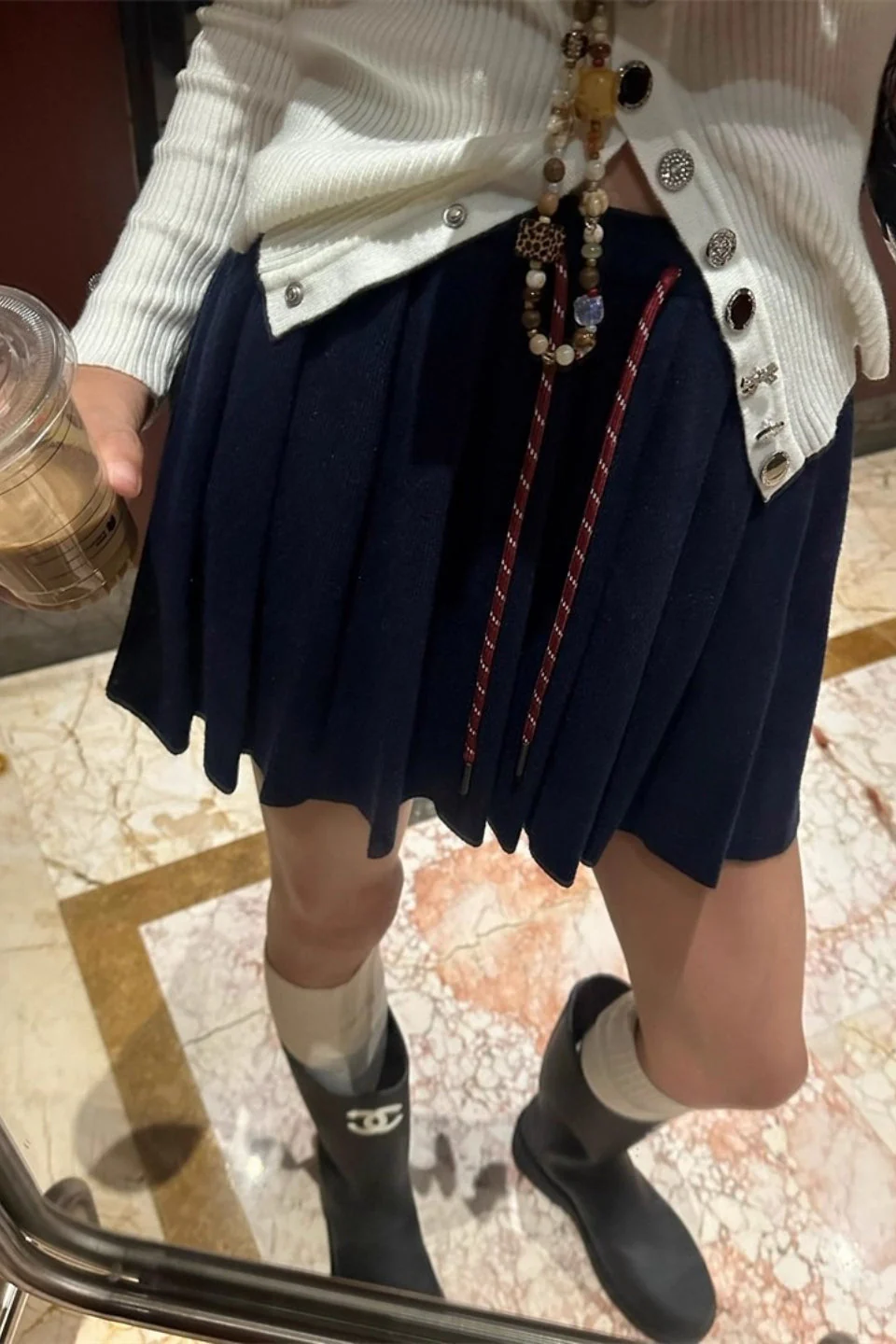 Pleated Knit Mini Skirt - Image 12