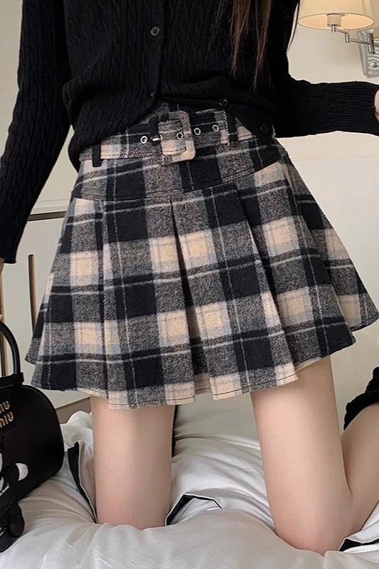 Plus Size Wool Plaid Pleated Skirt - Image 3