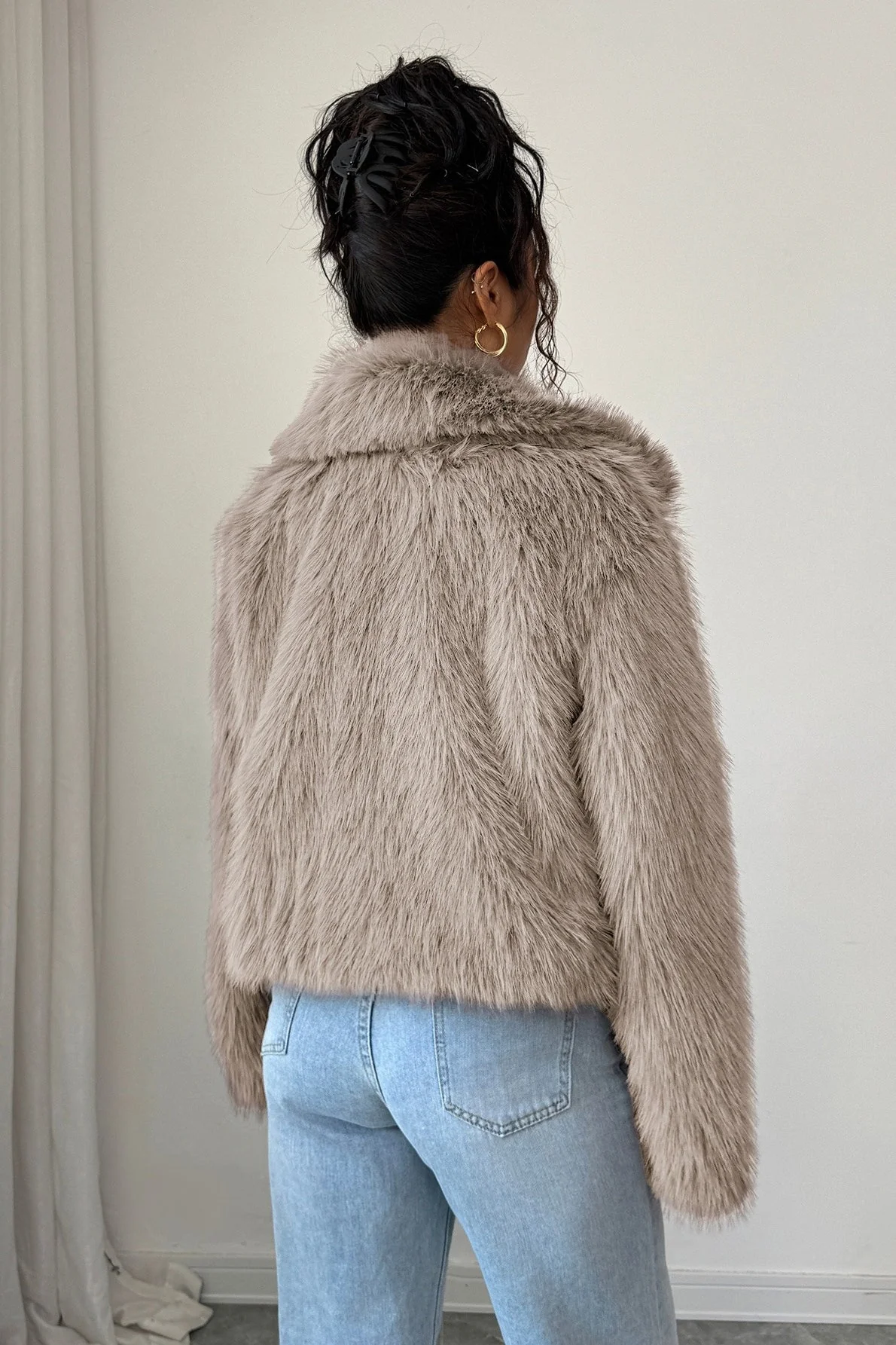 Plush Long Sleeve Elegant Maxi Coat - Image 9