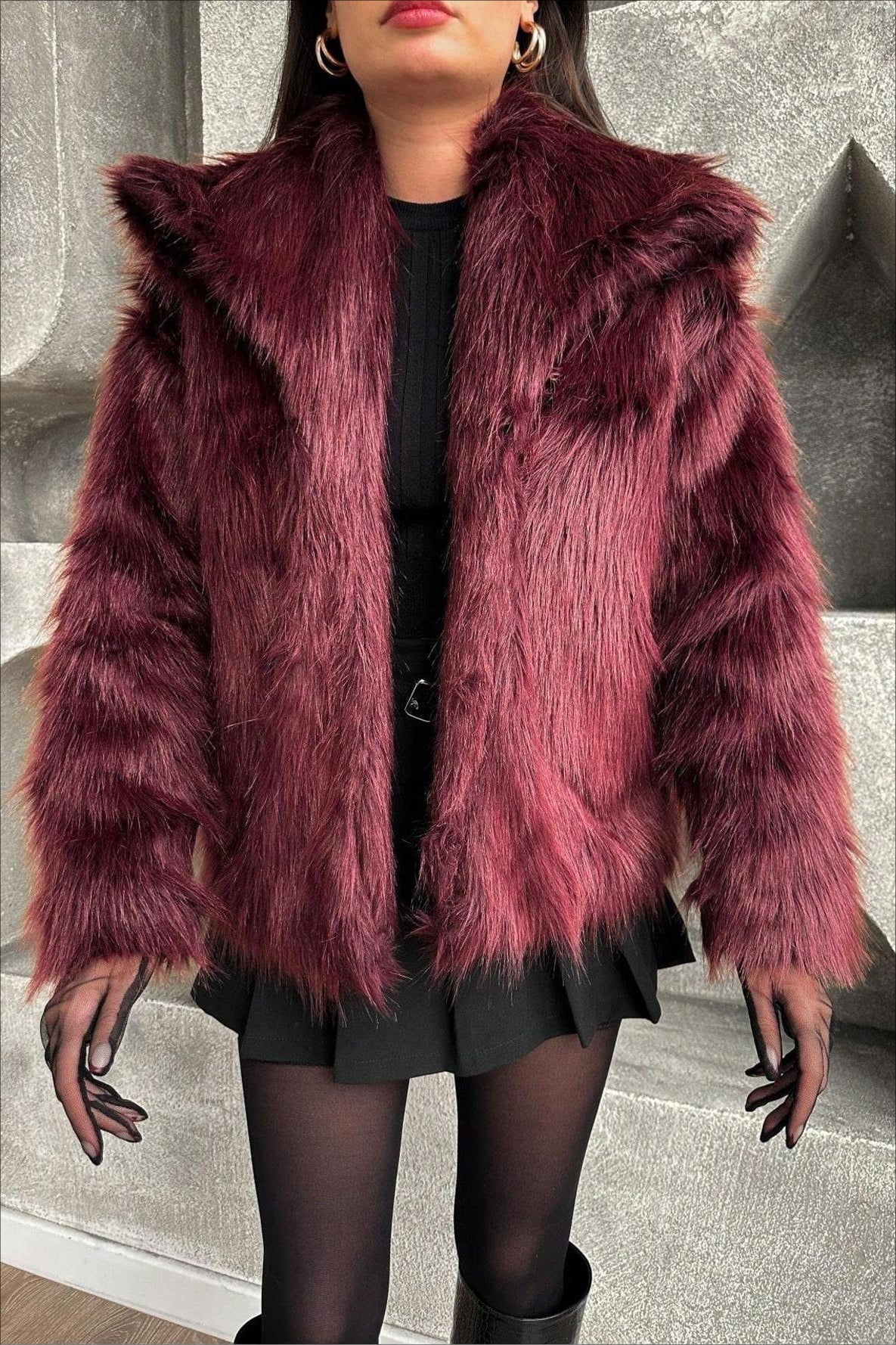 Plush Solid Color Faux Animal Fur Warm Notch Collar Coat - Image 4