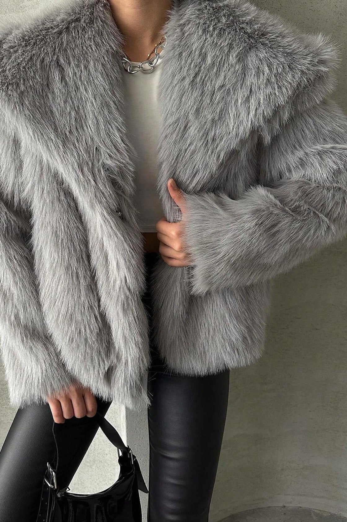 Plush Solid Color Faux Animal Fur Warm Notch Collar Coat - Image 9