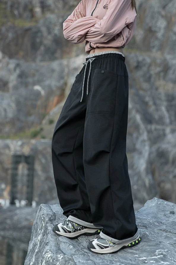 Quick Dry Cargo Wide Leg Cuffed Pants - Image 5