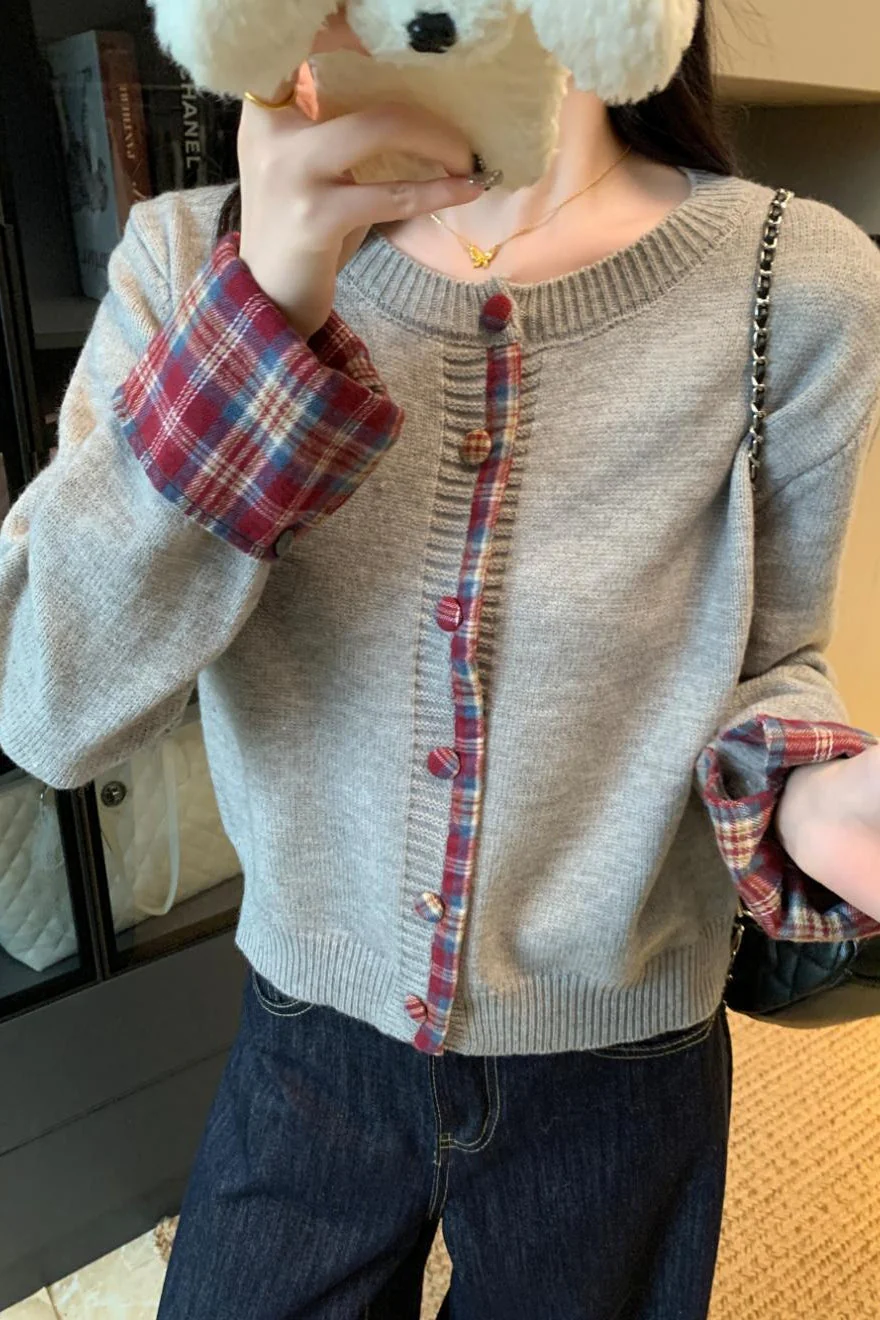 Red Plaid Contrast Round Neck Cardigan - Image 5