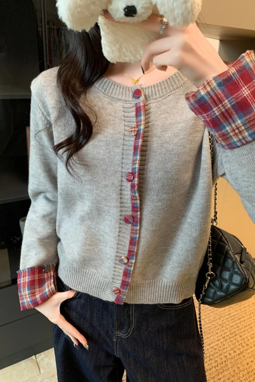 Red Plaid Contrast Round Neck Cardigan - Image 6