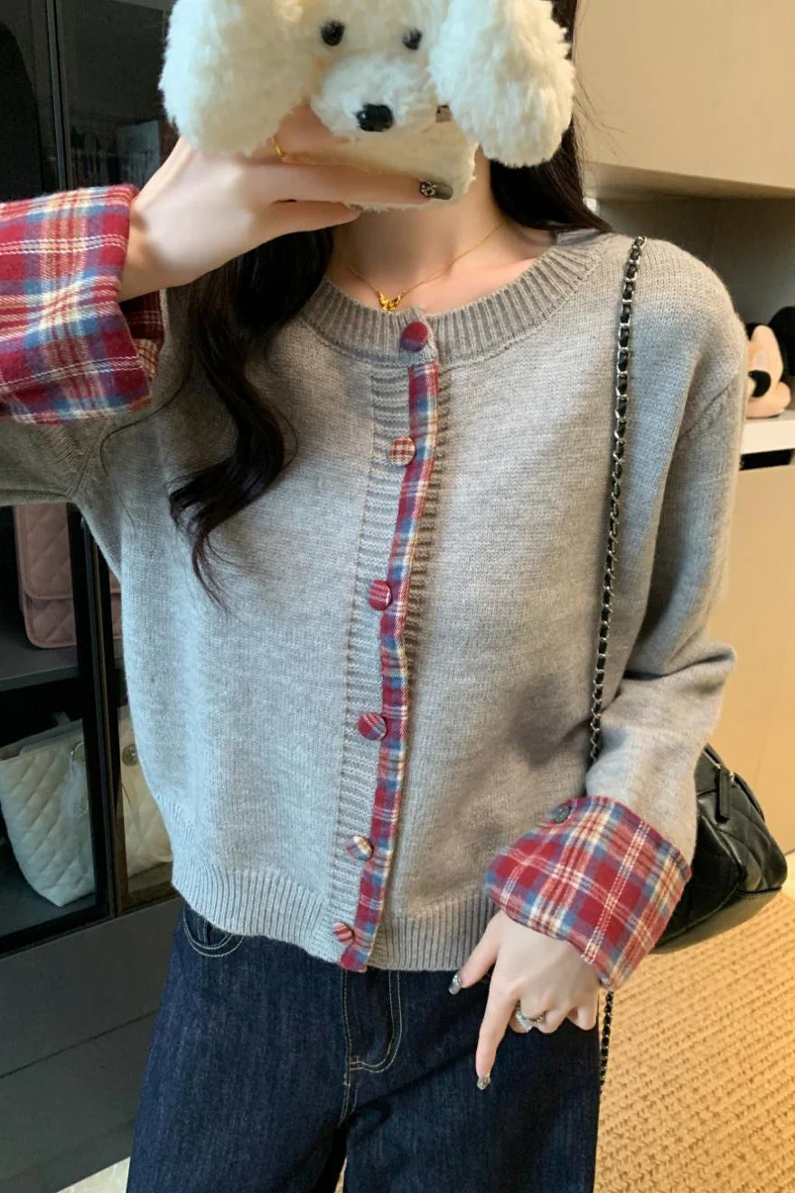 Red Plaid Contrast Round Neck Cardigan - Image 8