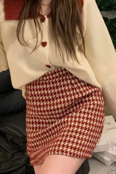 Red Plaid High Waist Skirt - Image 3