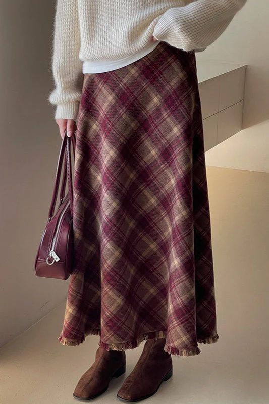 Red Plaid Wool Bodycon Skirt - Image 6