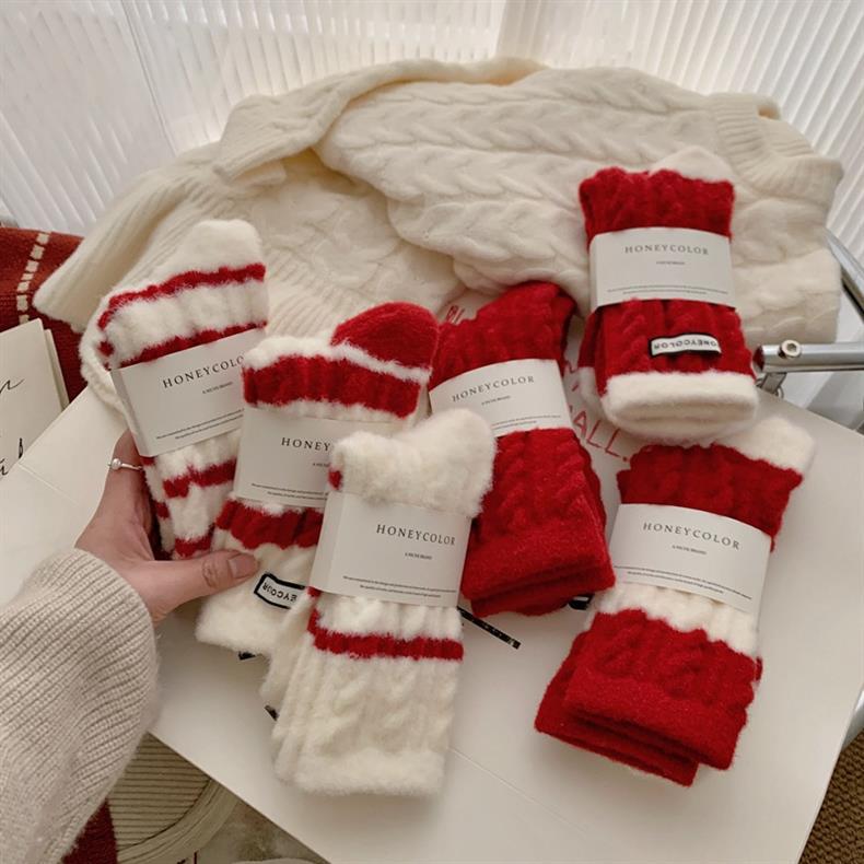 Red Striped Cashmere Blend Warm Mid Calf Socks - Image 5