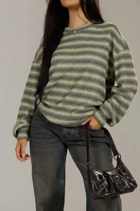 Relaxed Elegant Striped Knit Pullover Blouse - Image 3