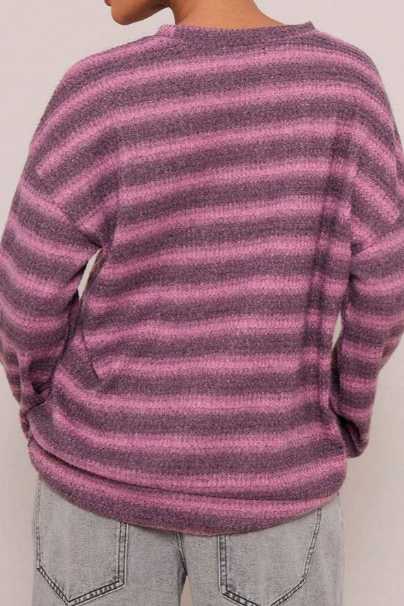 Relaxed Elegant Striped Knit Pullover Blouse - Image 6