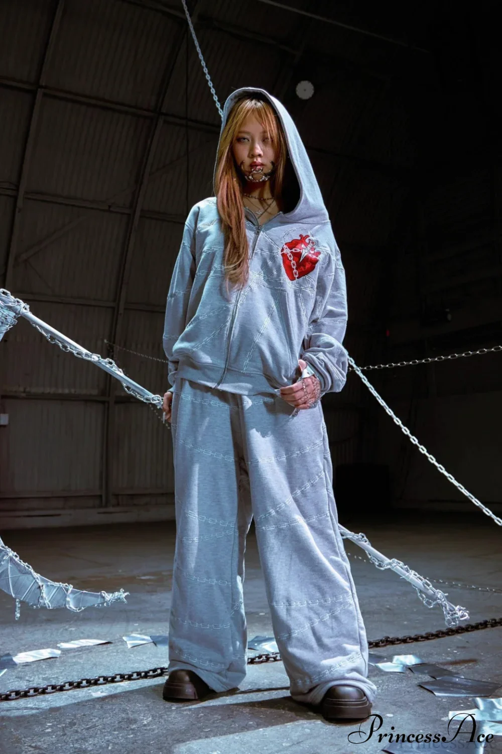 Relaxed Fit Chain Heart 3D Embroidery Print Hoodie - Image 5