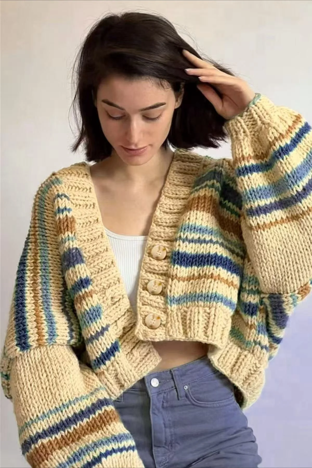 Relaxed V Neck Color Block Knit Cardigan - Image 2