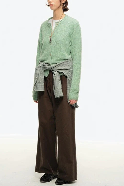 Retro Crew-Neck Green Knit Cardigan - Image 3