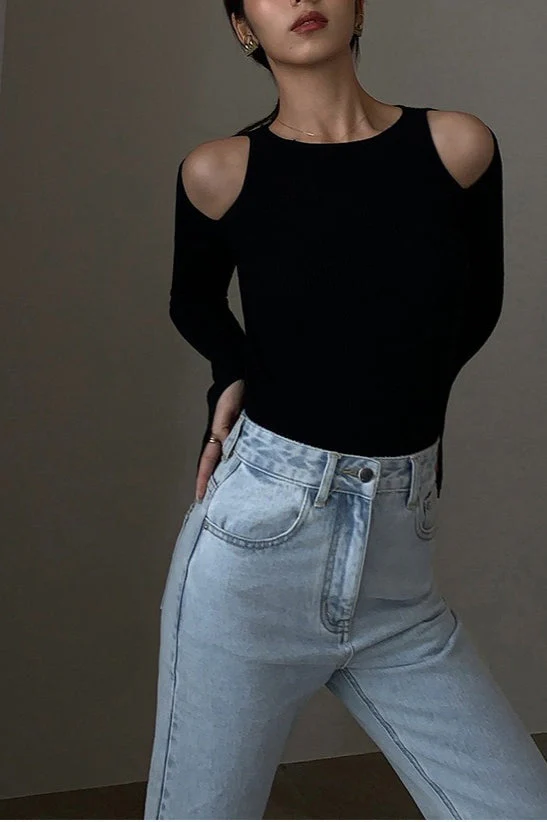 Retro Crew Neck Off-Shoulder Split-Cuff Slim Knit Top - Image 9