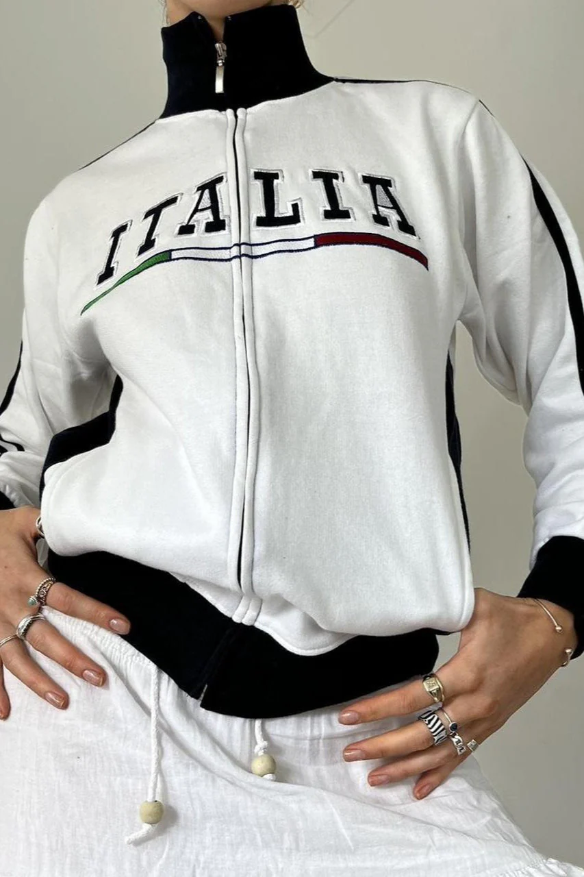 Retro Embroidered Zip Y2k Gothic Sweatshirt - Image 3