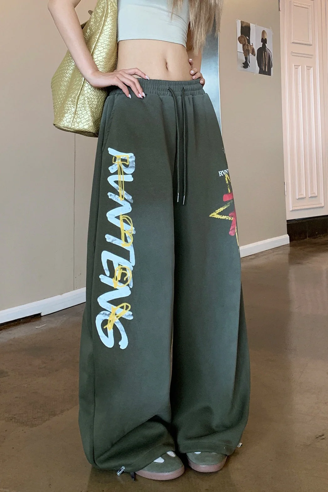 Retro High Waist Drawcord Graphic Sweat Pants - Image 2