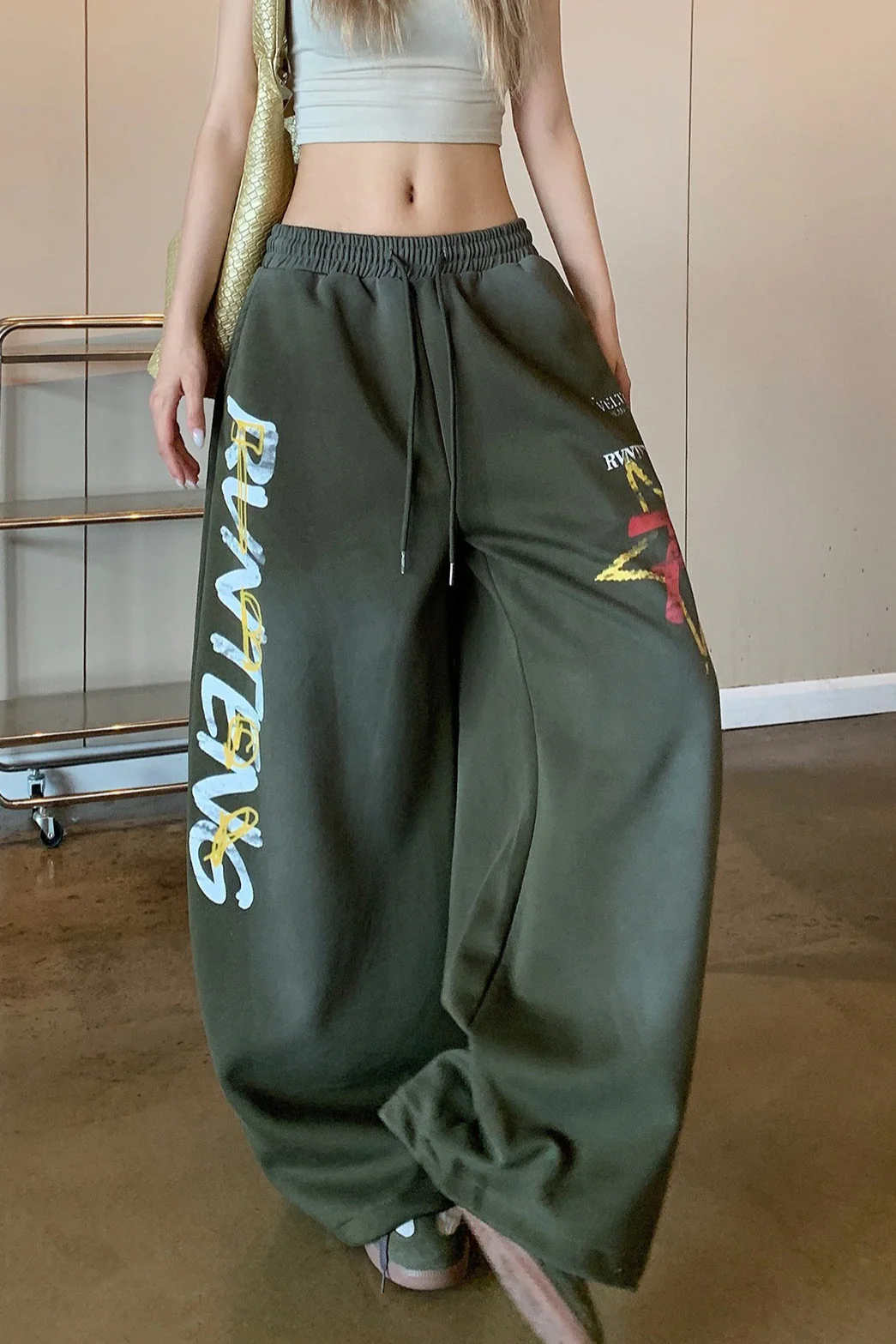 Retro High Waist Drawcord Graphic Sweat Pants - Image 5